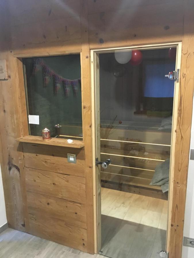 Mi Casa Tu Casa Bed and Breakfast Brusson Εξωτερικό φωτογραφία