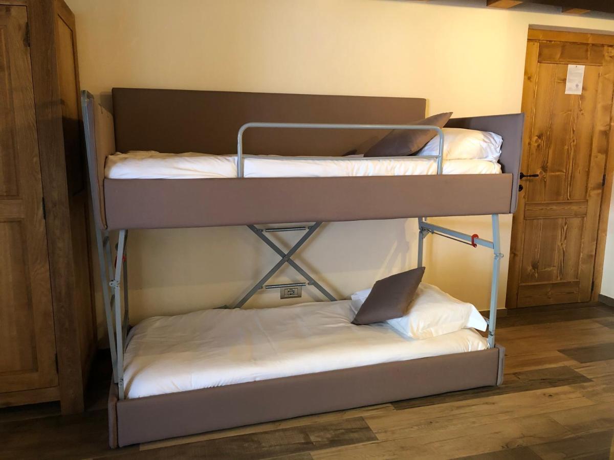 Mi Casa Tu Casa Bed and Breakfast Brusson Εξωτερικό φωτογραφία
