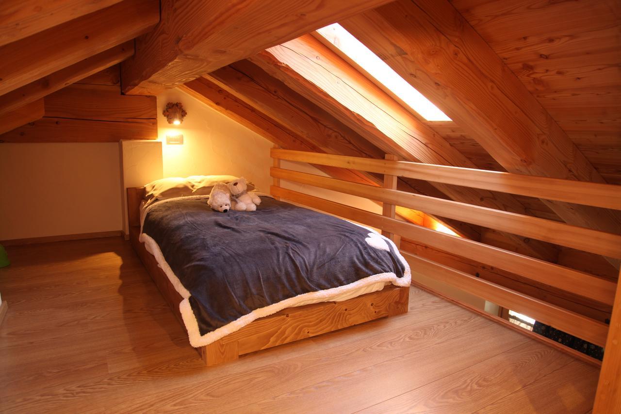 Mi Casa Tu Casa Bed and Breakfast Brusson Εξωτερικό φωτογραφία